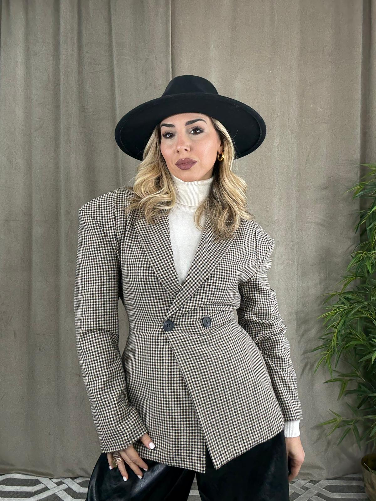 WhatsApp Image 2025-11-27 at 10.39.01