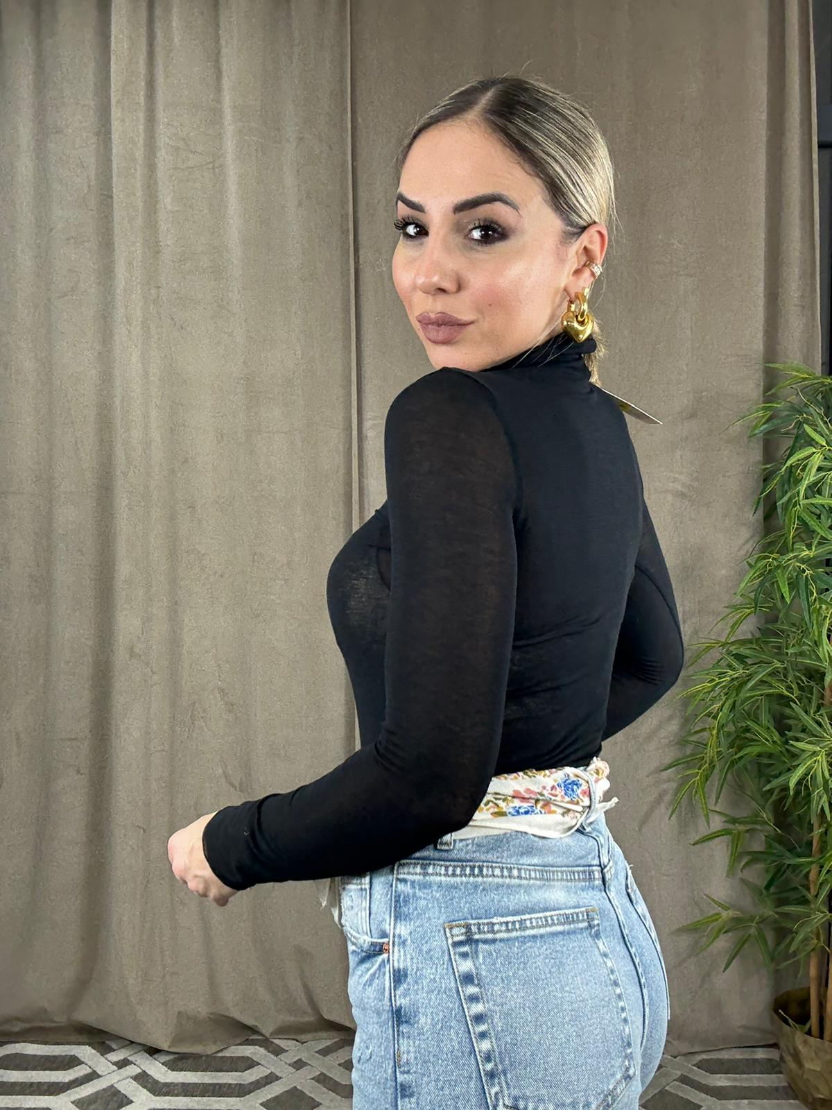 WhatsApp Image 2026-01-08 at 11.58.00 (1)